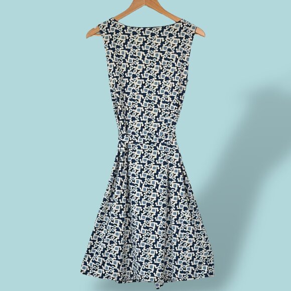 Ann Taylor LOFT Geometric Sheath Dress Belted Babydoll Top Blue Cream Size 4 - Picture 2 of 7
